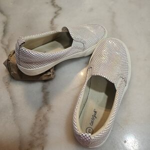 Cat & Jack Shimmering White Kids Sneakers